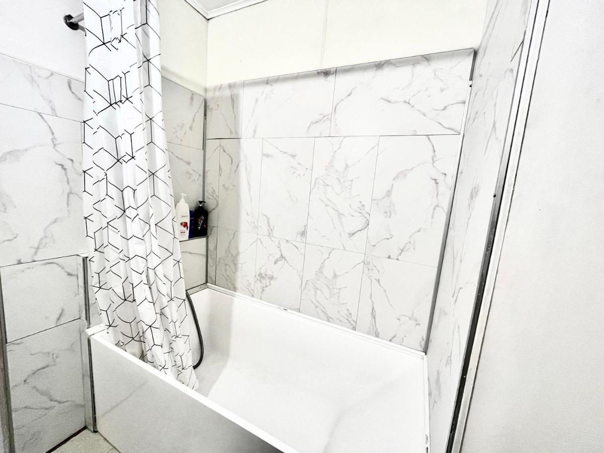 Private Rooms In Central 오클랜드 외부 사진